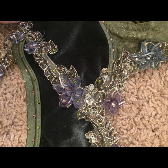 CUSTOMIZED DANCE COSTUME - Picture 4 of 7